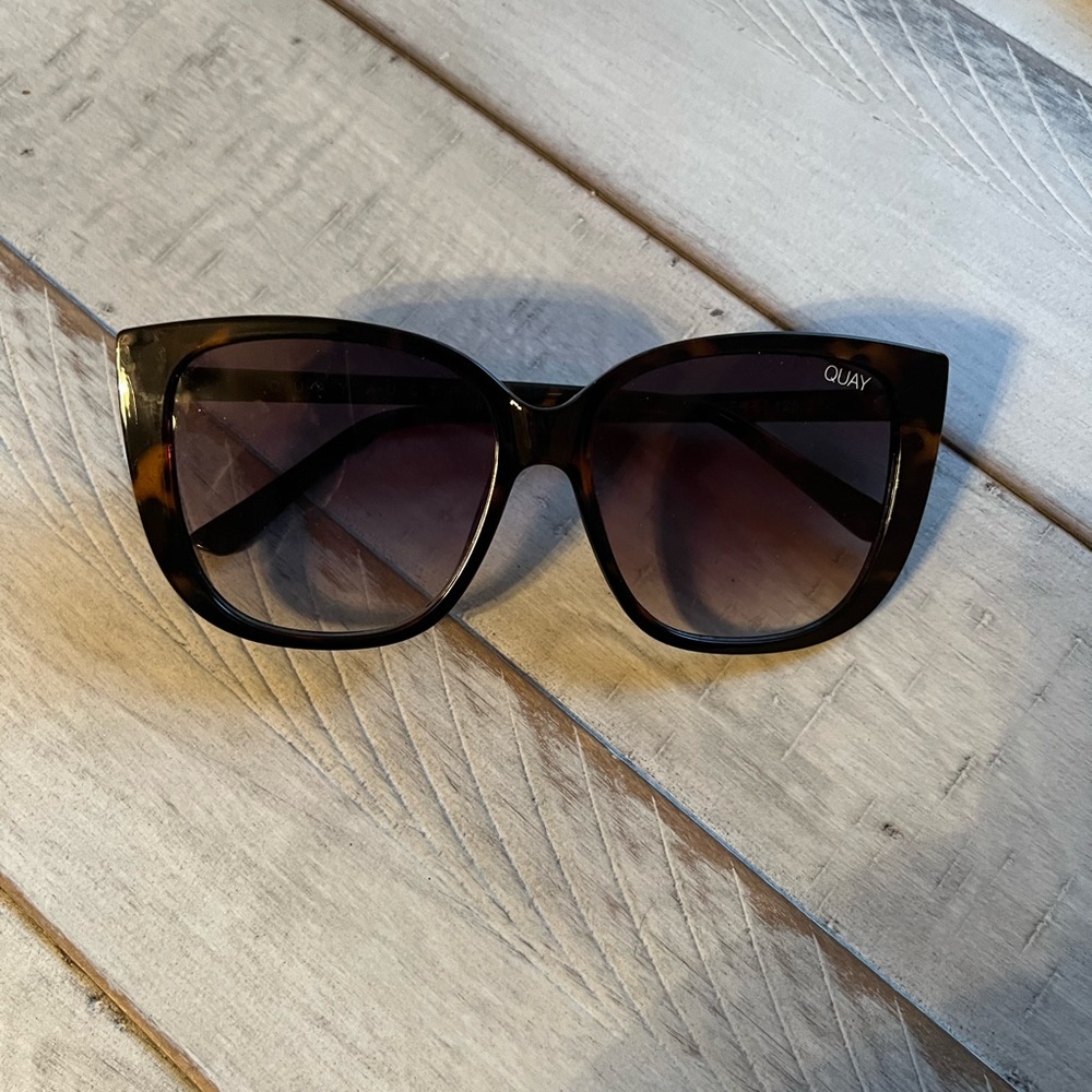 Quay Brown Tortoise Sunglasses
